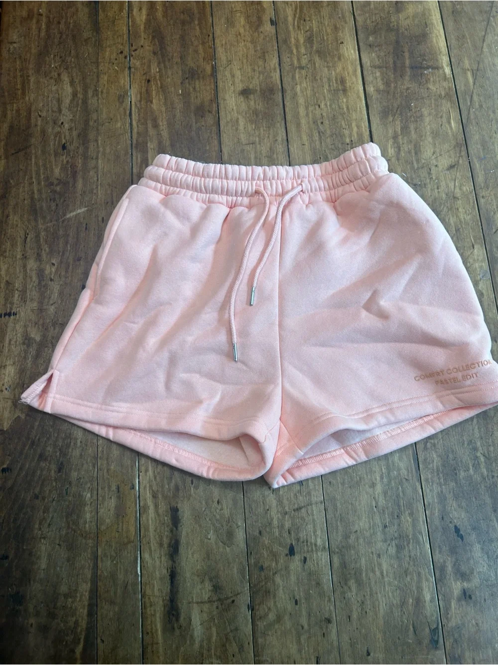 Comfrt  Women’s Peach Shorts